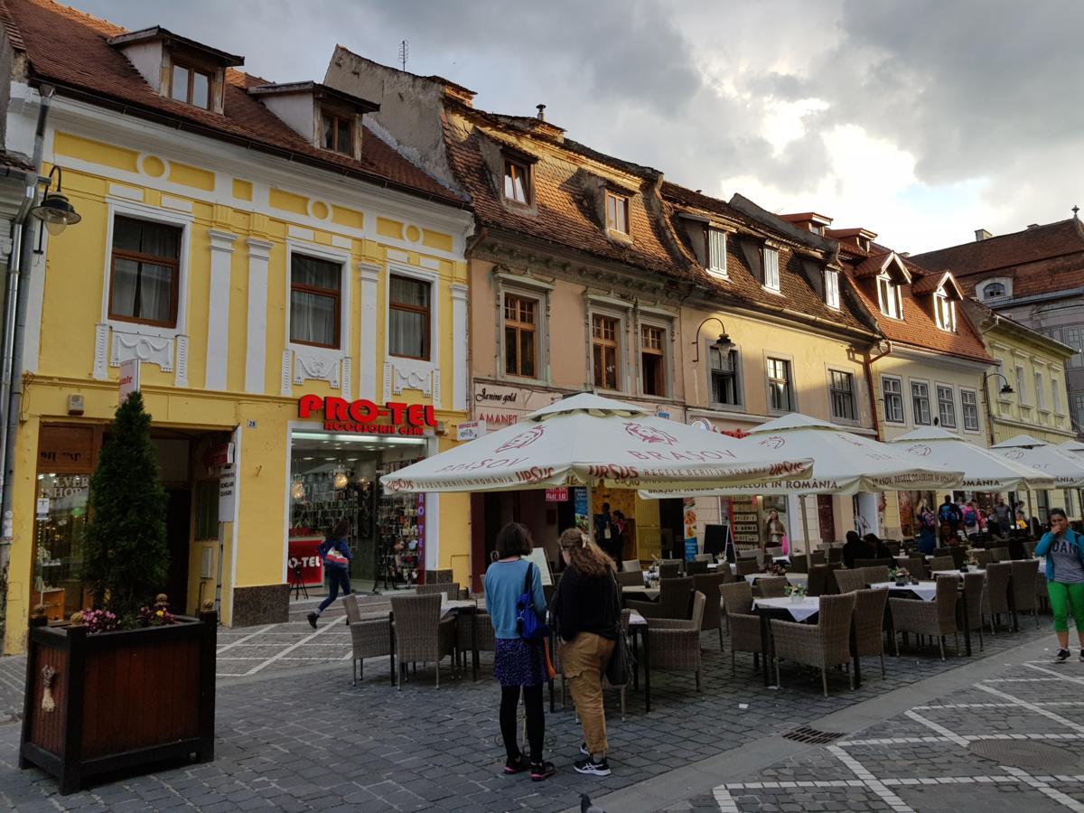 Hotel Wood House Republicii Braşov Exterior foto